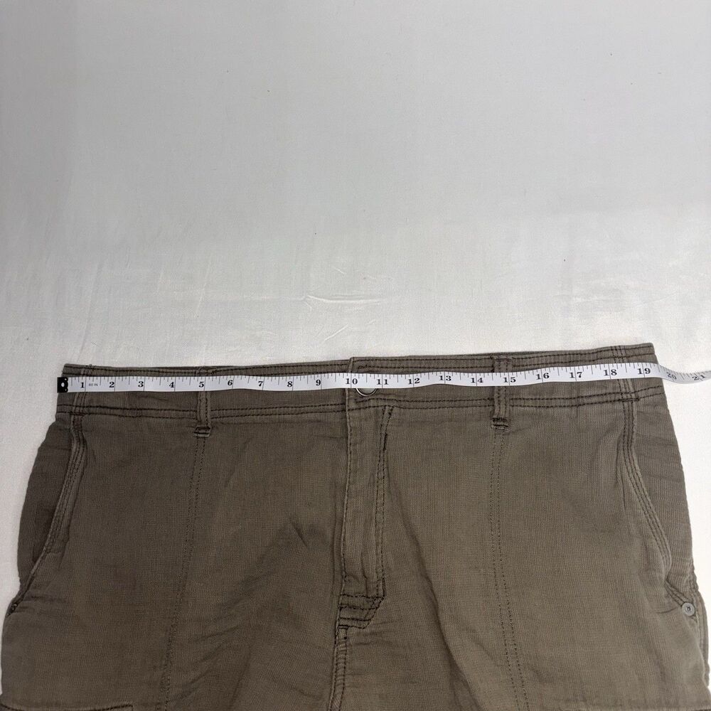 Tommy Bahama Khaki Cargo Shorts Size 38 100% Cotton - Picture 5 of 6